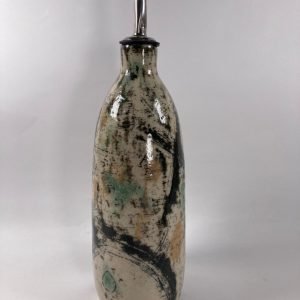 Grasping the Orient Oil Pourer